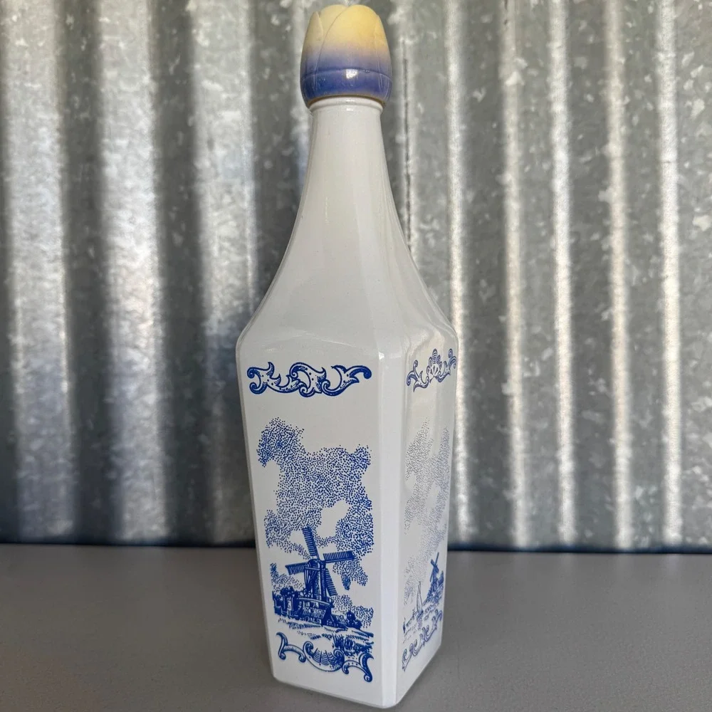 Vintage Milk Glass Liquor Decanter Dutch Windmill Blue White Tulip Cap D-126